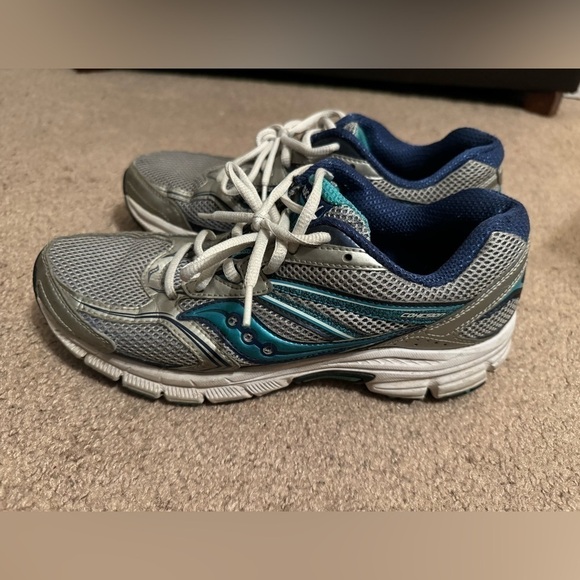 Saucony Blue, grey and white sneakers size 9 - Picture 2 of 9